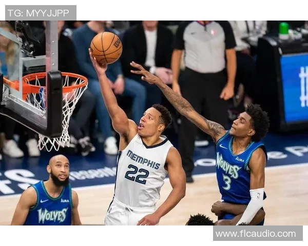 开拓者签下前灰熊球员，加强内线实力