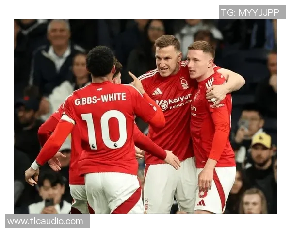 曼联憾平西汉姆联,瓜帅施法无效,继续领跑英超积分榜 曼联憾平西汉姆联,瓜帅施法无效,继续领跑英超积分榜