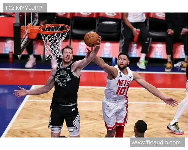 猛龙击败马刺,西蒙斯砍下20+10+10:新时代篮球的胜利 猛龙击败马刺,西蒙斯砍下20+10+10:新时代篮球的胜利