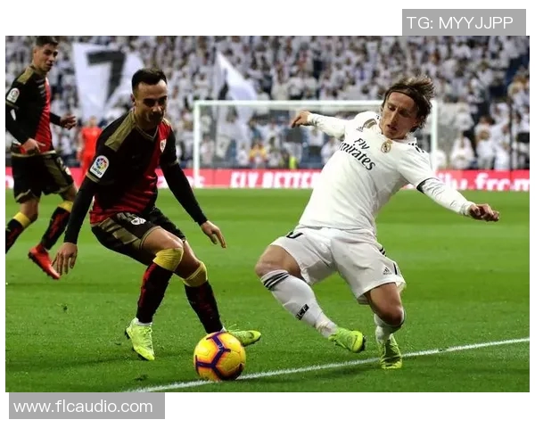 塞维利亚主帅宣布辞职，球队危机四伏冲击西甲前四名